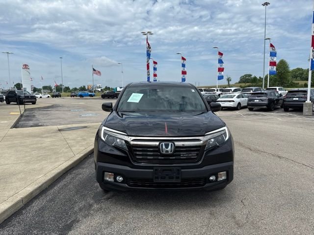 Used 2019 Black Honda Black Edition image 2