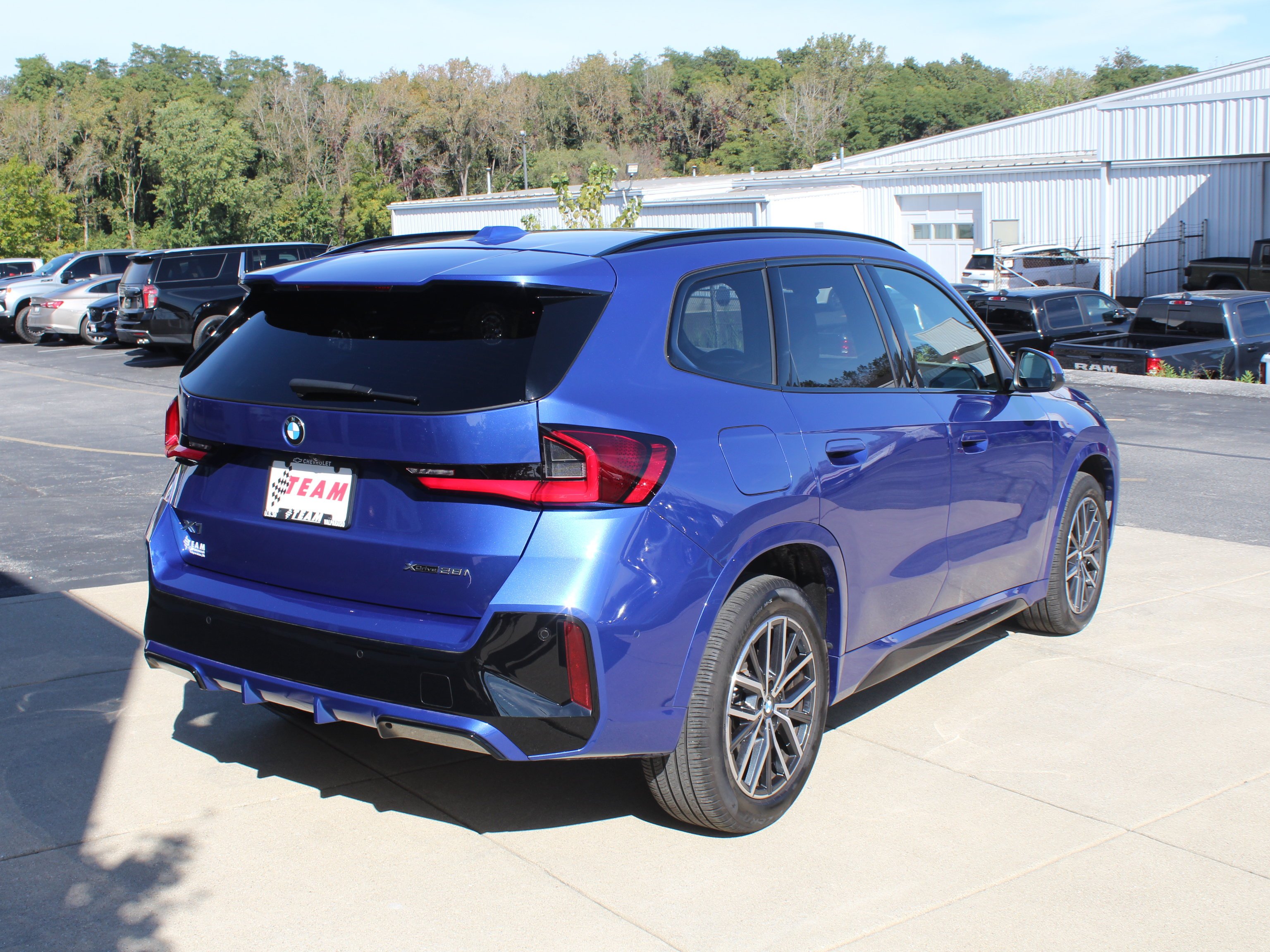 2026 BMW X1 28i - Photo 6