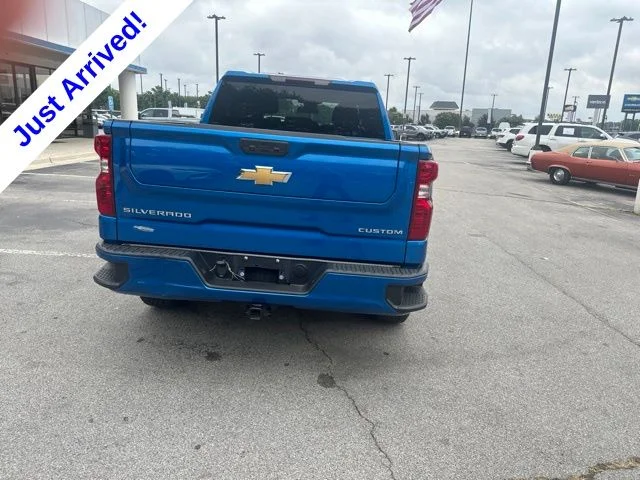 Used 2024 Blue Chevrolet Custom image 4