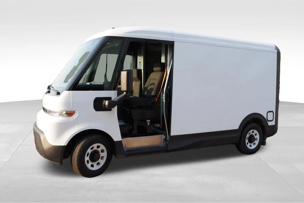 2024 Chevrolet BrightDrop Zevo 400 - Photo 11