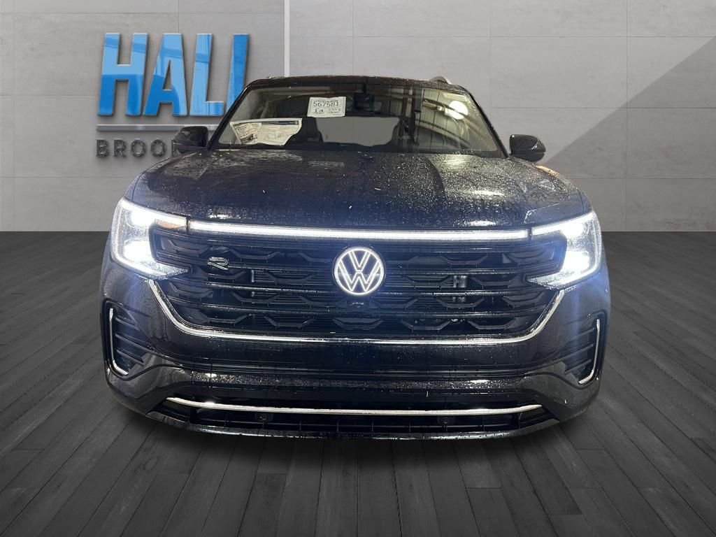 New 2026 Black Volkswagen 2.0T SEL Premium R-Line image 8