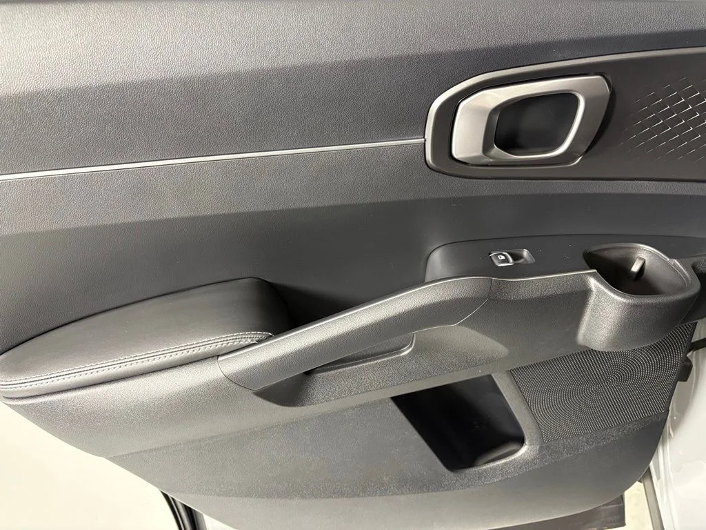 New 2026 Gray Kia S image 31