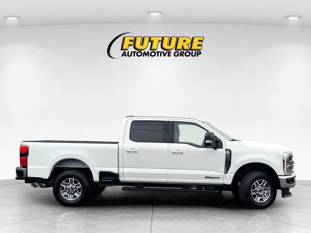 Used 2024 White Ford Lariat image 3