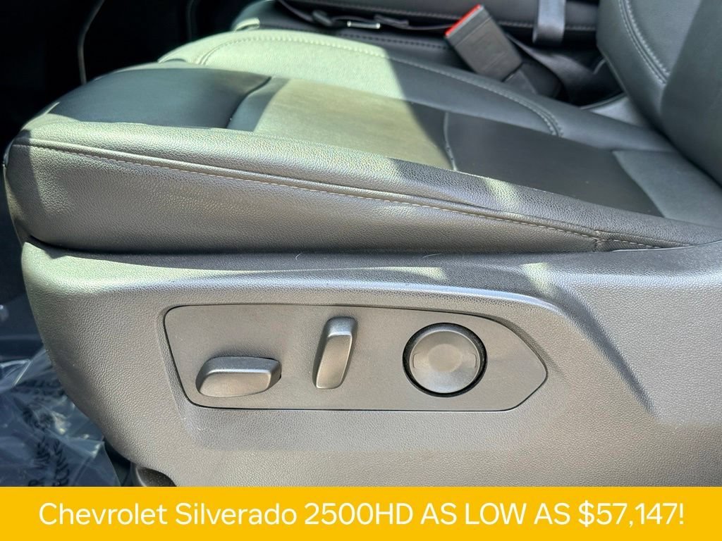 Used 2025 Sterling Gray Metallic Chevrolet LT image 17