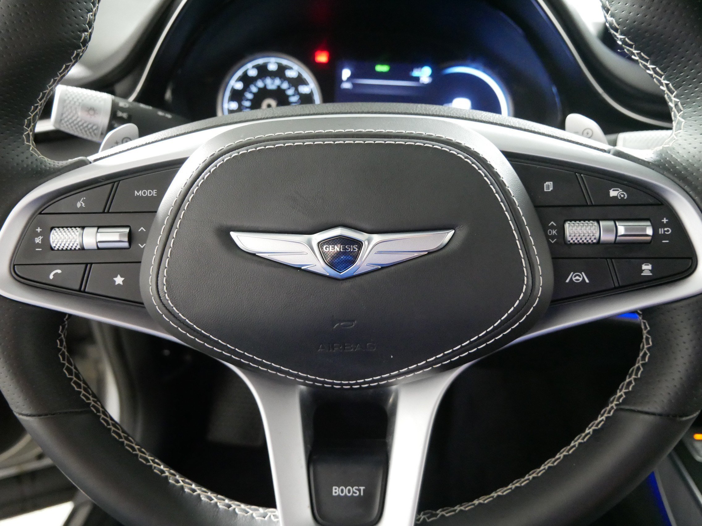 Certified Used 2023 Savile Silver Genesis Advanced image 25