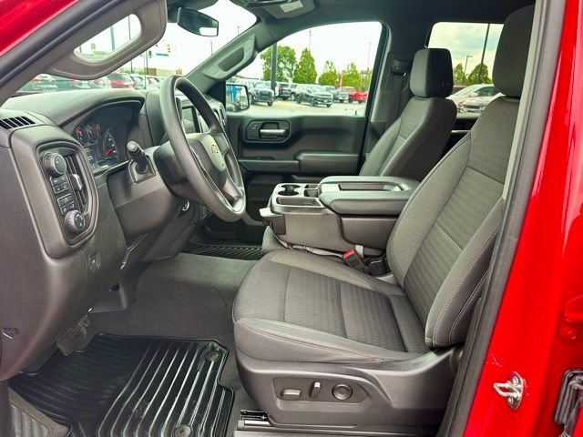 Used 2023 Red Chevrolet Custom image 13