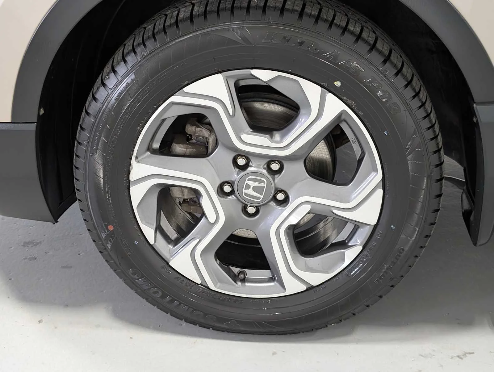 Used 2017 Sandstorm Metallic Honda EX-L image 3