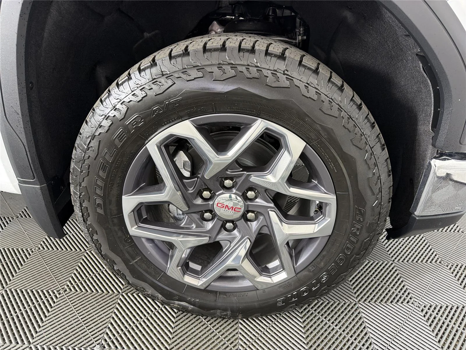 New 2026 Summit White GMC SLT image 10