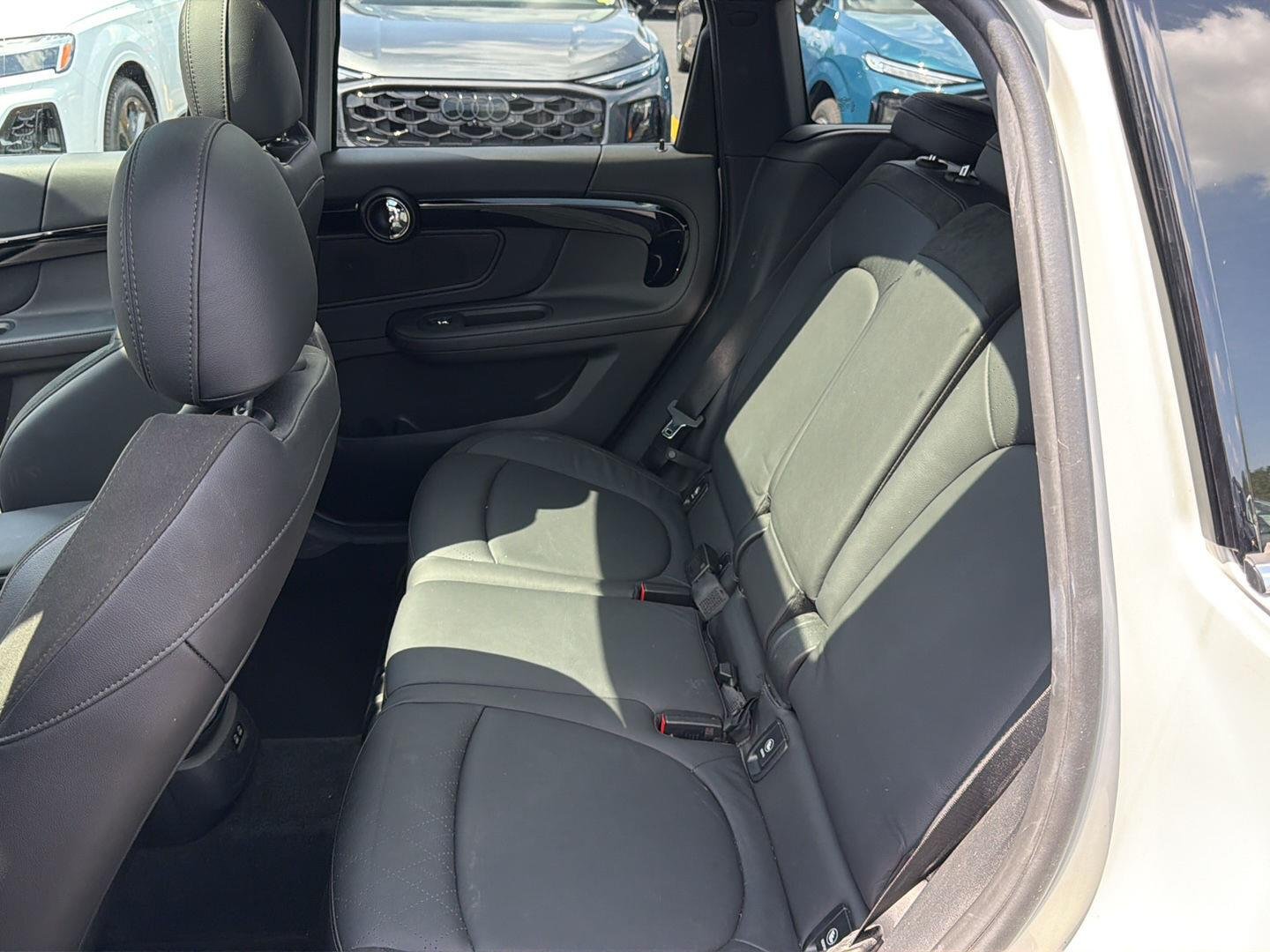 Used 2020 White SIlver Edition MINI Cooper S image 8