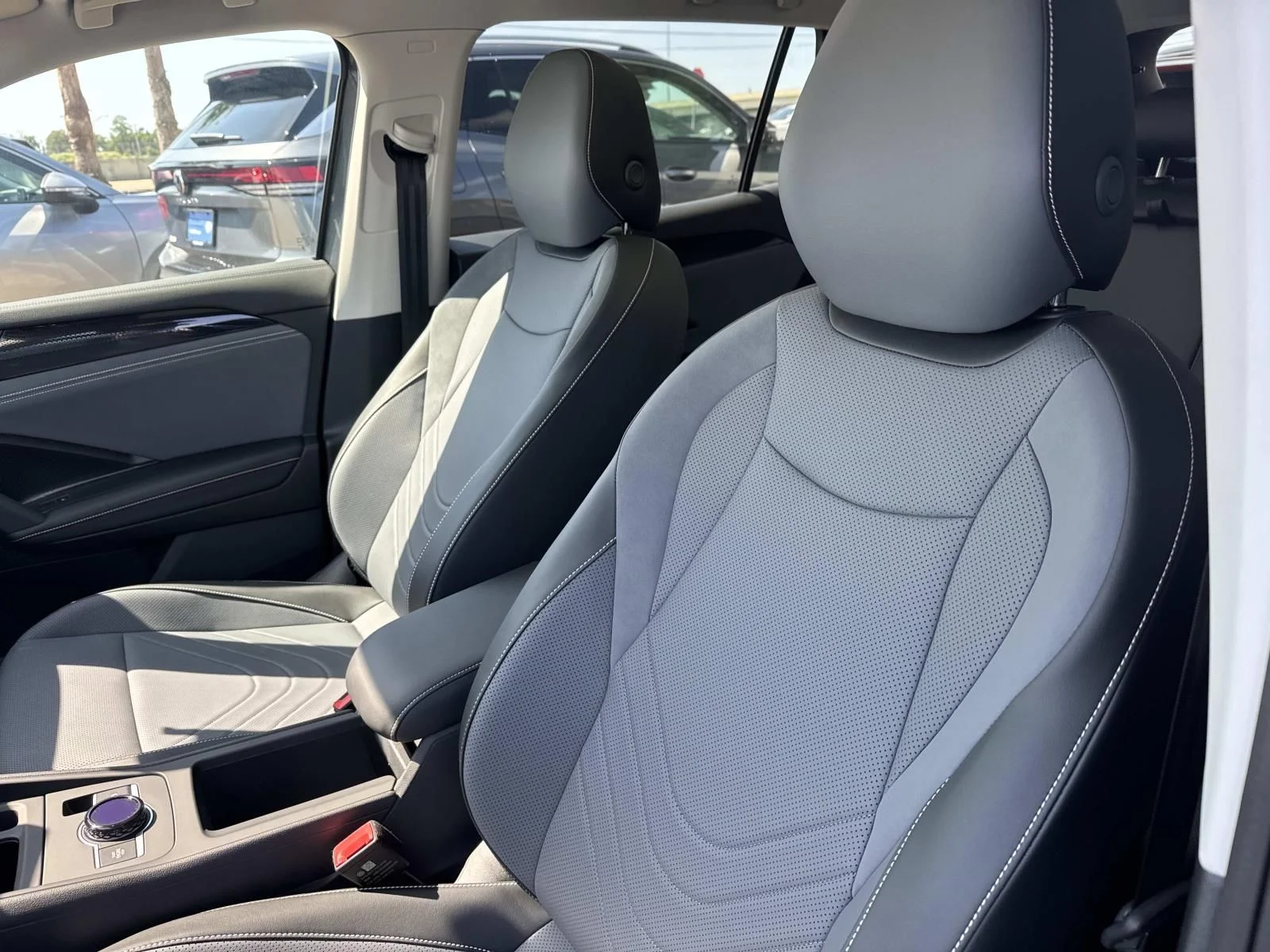 New 2026 Gray Volkswagen 2.0T SE image 9