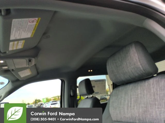 New 2026 Oxford White Ford XLT image 22