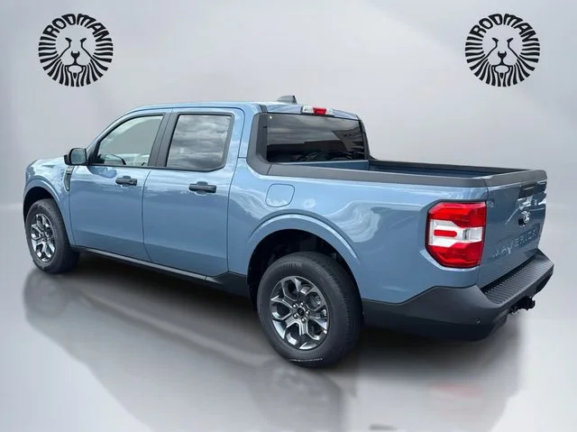 New 2026 Azure Gray Metallic Tri-Coat Ford XLT image 9