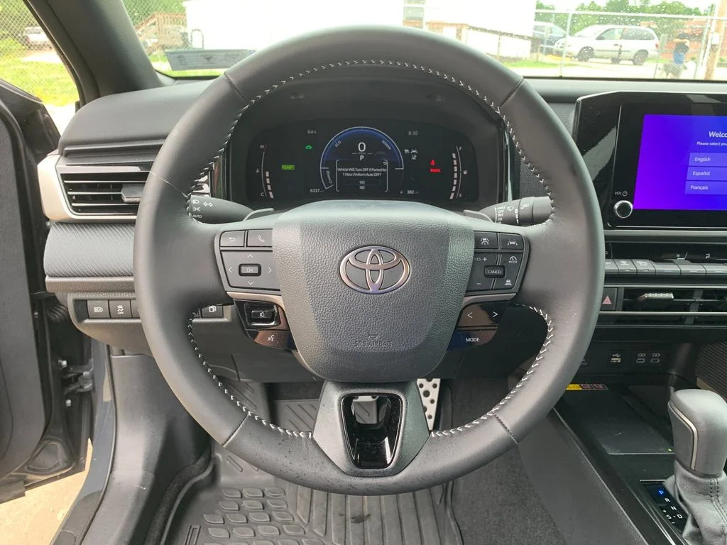 Used 2026  Toyota SE image 26