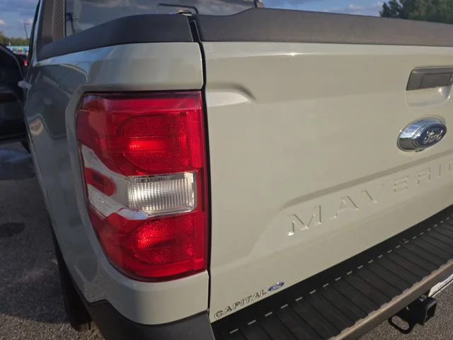 Used 2022 Green Ford Lariat image 33
