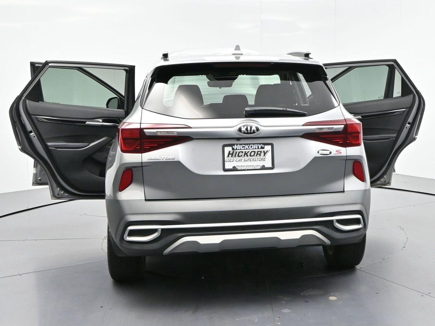 Used 2021 Steel Gray Kia S image 37