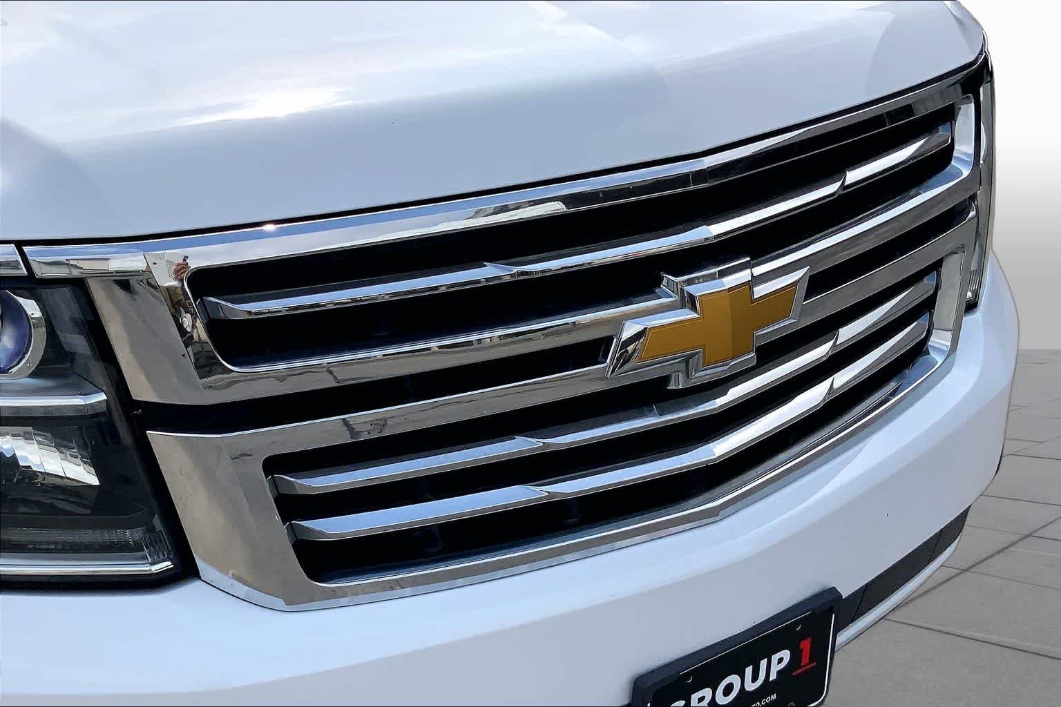 Used 2015 Summit White Chevrolet LT image 29