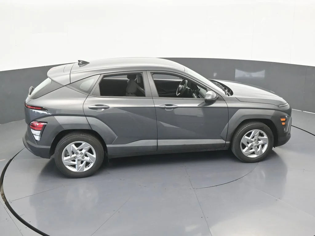 Used 2024 Ecotronic Gray Pearl Hyundai SE image 54