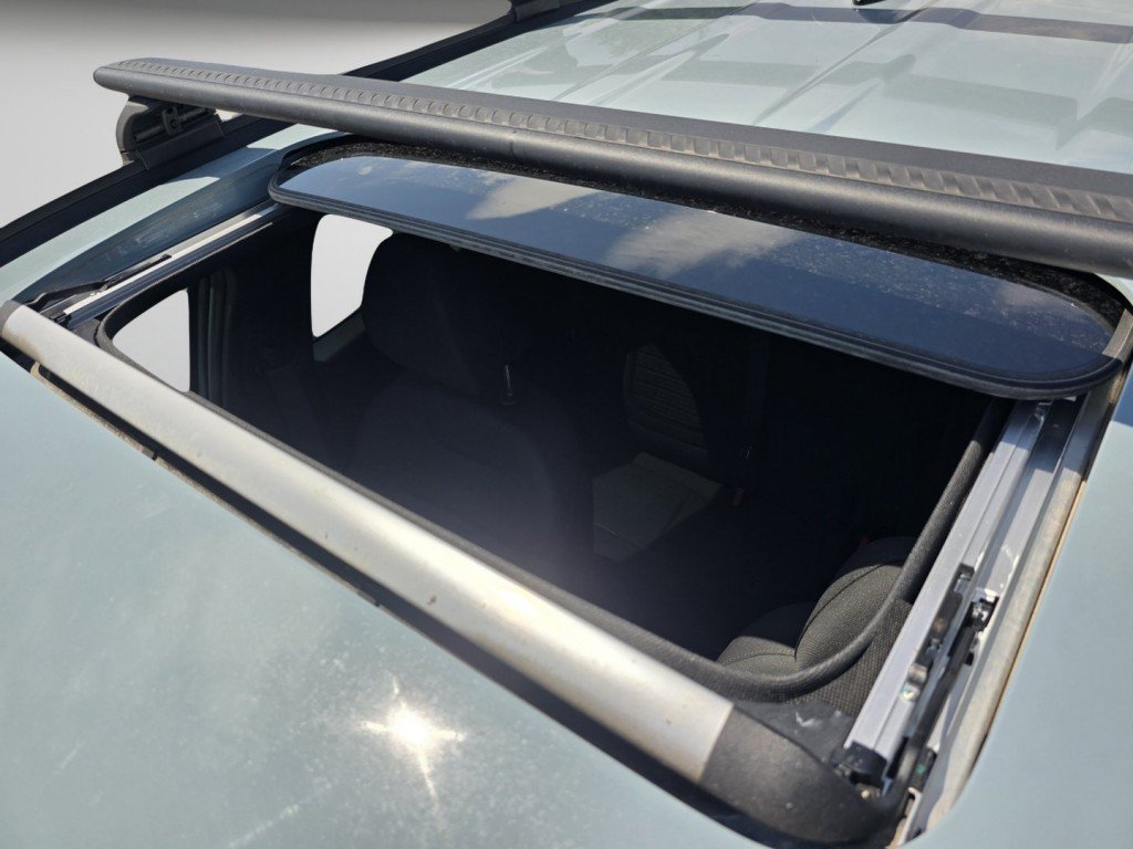Used 2022 Blue / Stone Hyundai SEL image 4