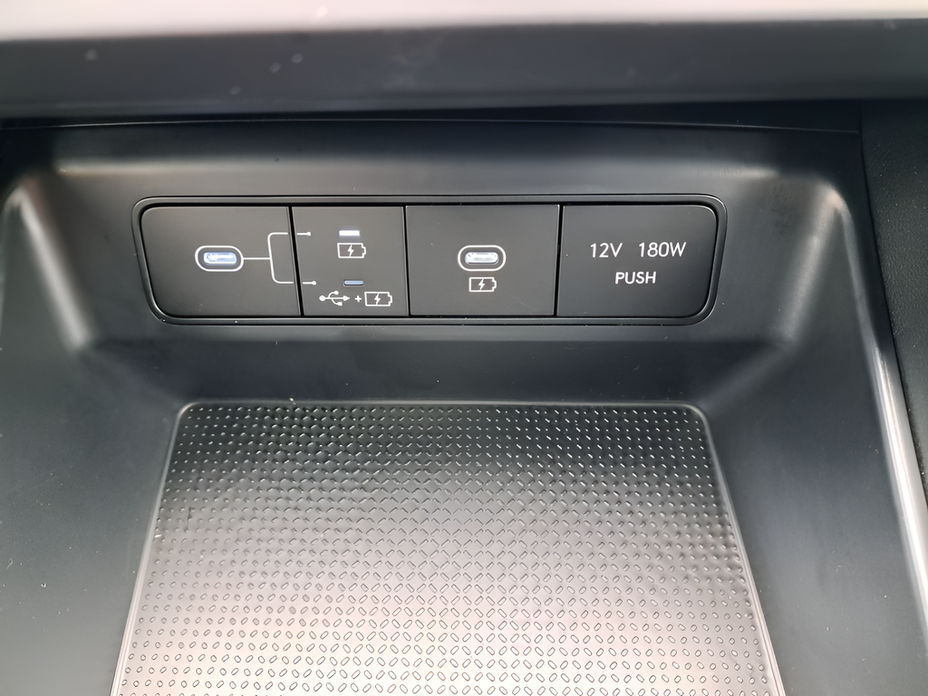New 2026 White Hyundai SE AWD image 23