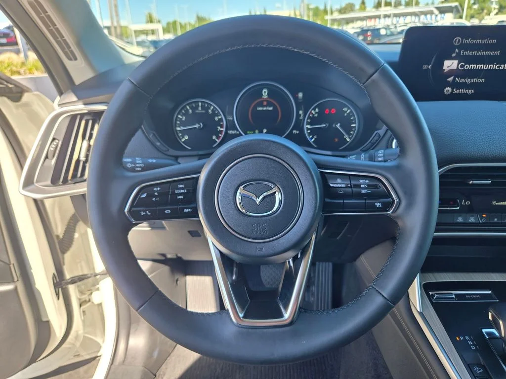 Certified Used 2025 White Mazda 3.3 Turbo Preferred image 25