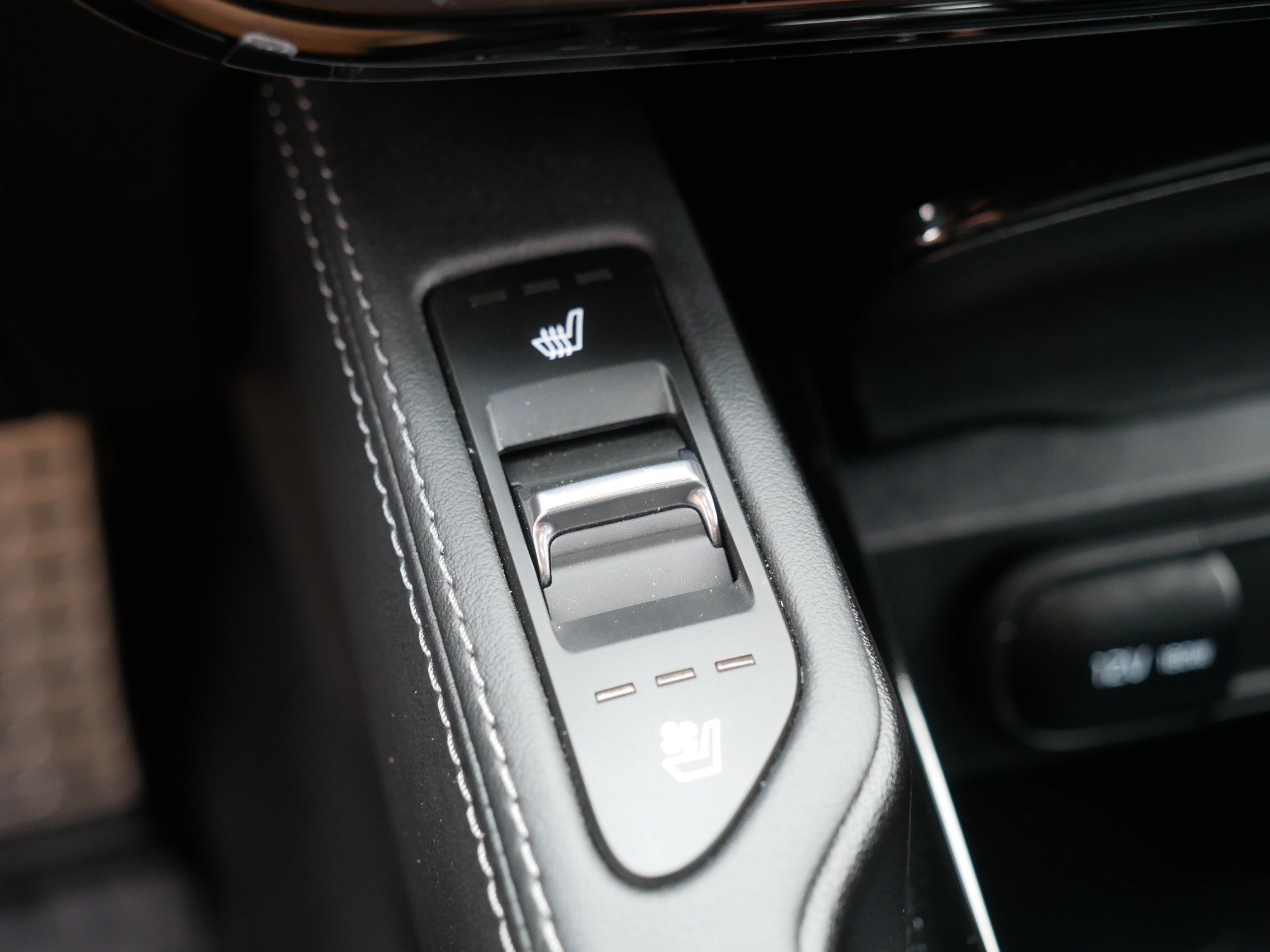 Used 2025 Ebony Black Kia SX-Prestige X-Line image 33