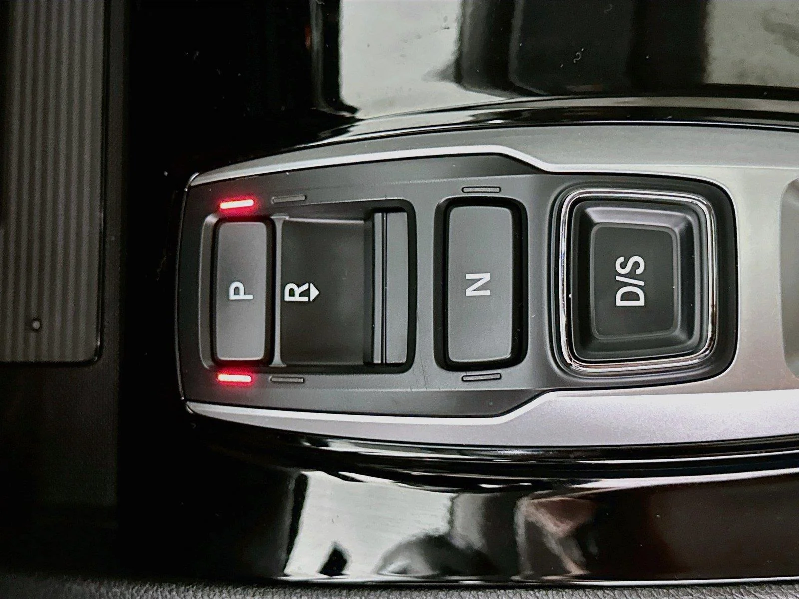Used 2020 Crystal Black Pearl Honda Elite image 15