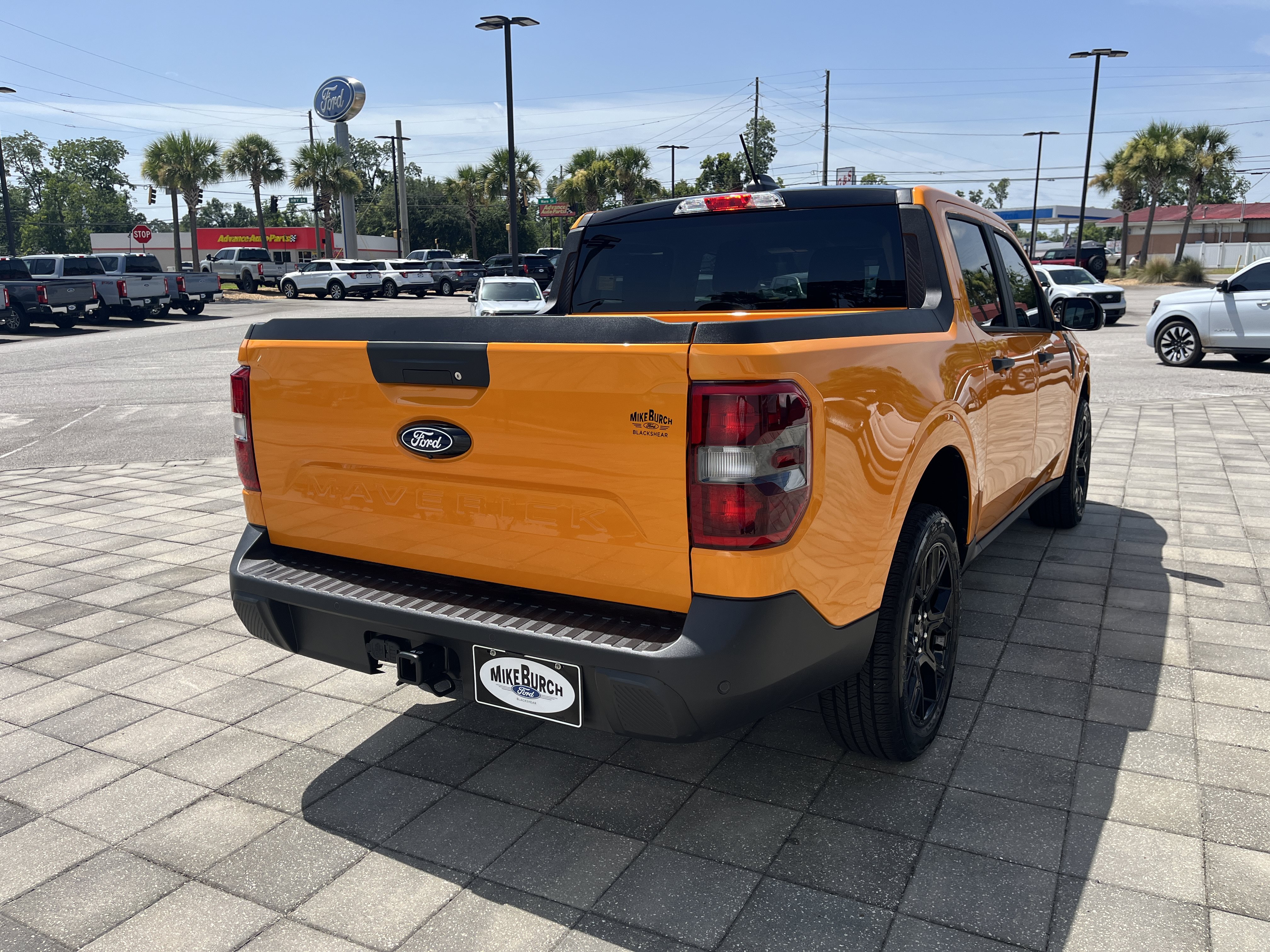 New 2026 Orange Fury Metallic Tri-Coat Ford XLT image 6