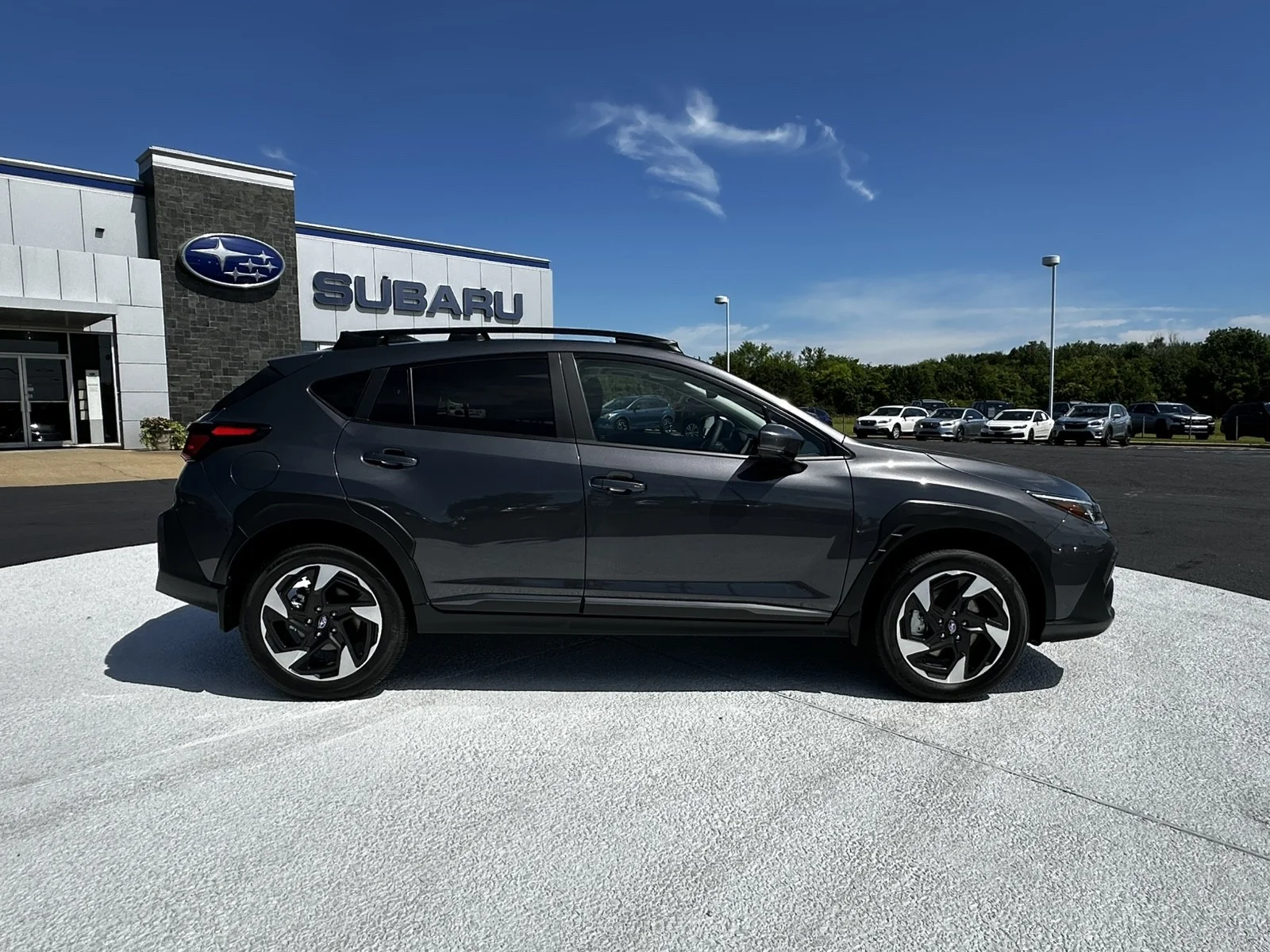New 2026 MAGNETITE GRAY PEARL Subaru Limited image 8