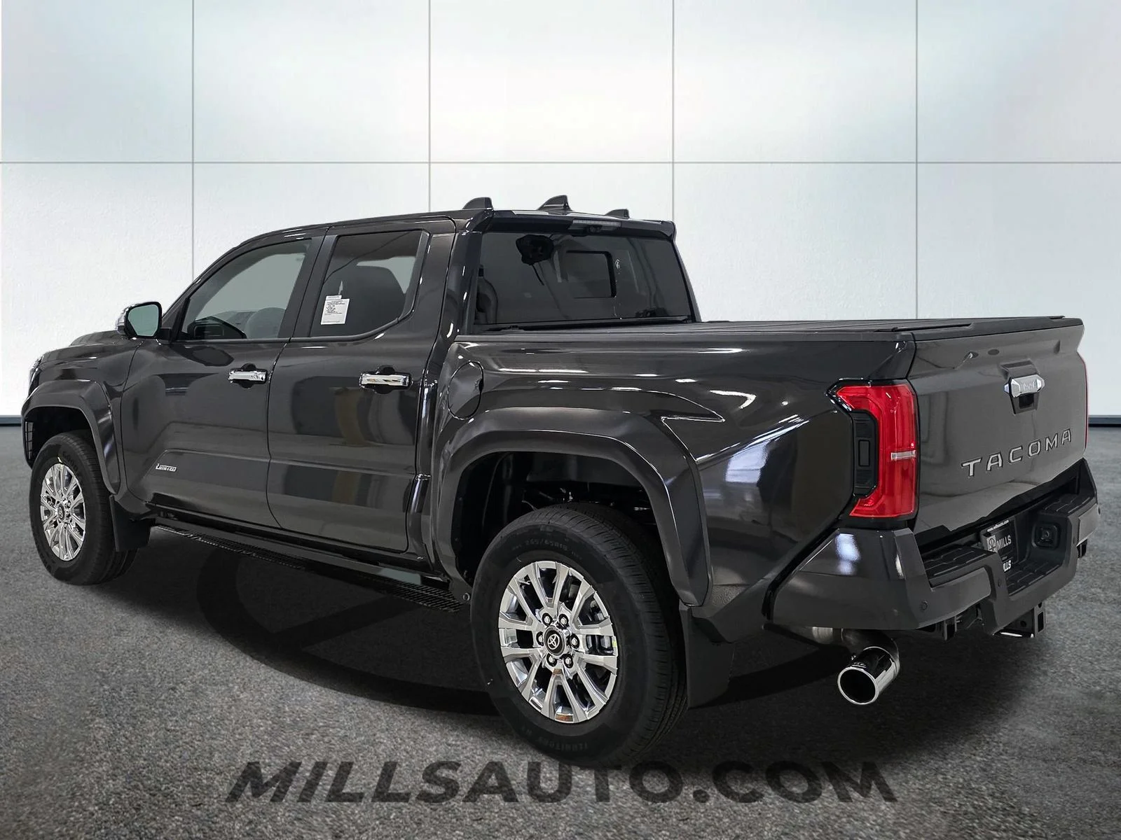 2026 Toyota Tacoma Limited - Photo 4