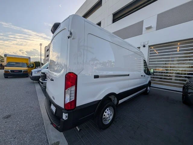New 2026 White Ford Base image 9