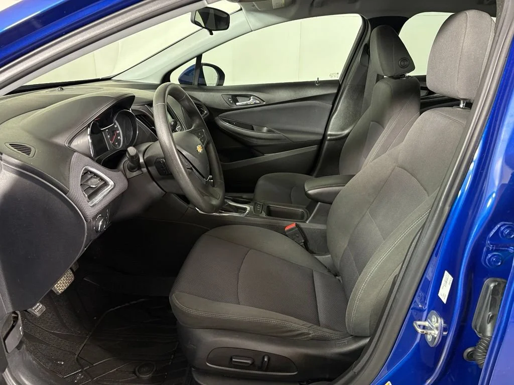 Certified Used 2019 KINETIC BLUE METALLIC Chevrolet LT image 17