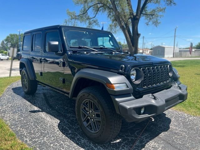 Used 2024 Black Jeep Sport S image 2