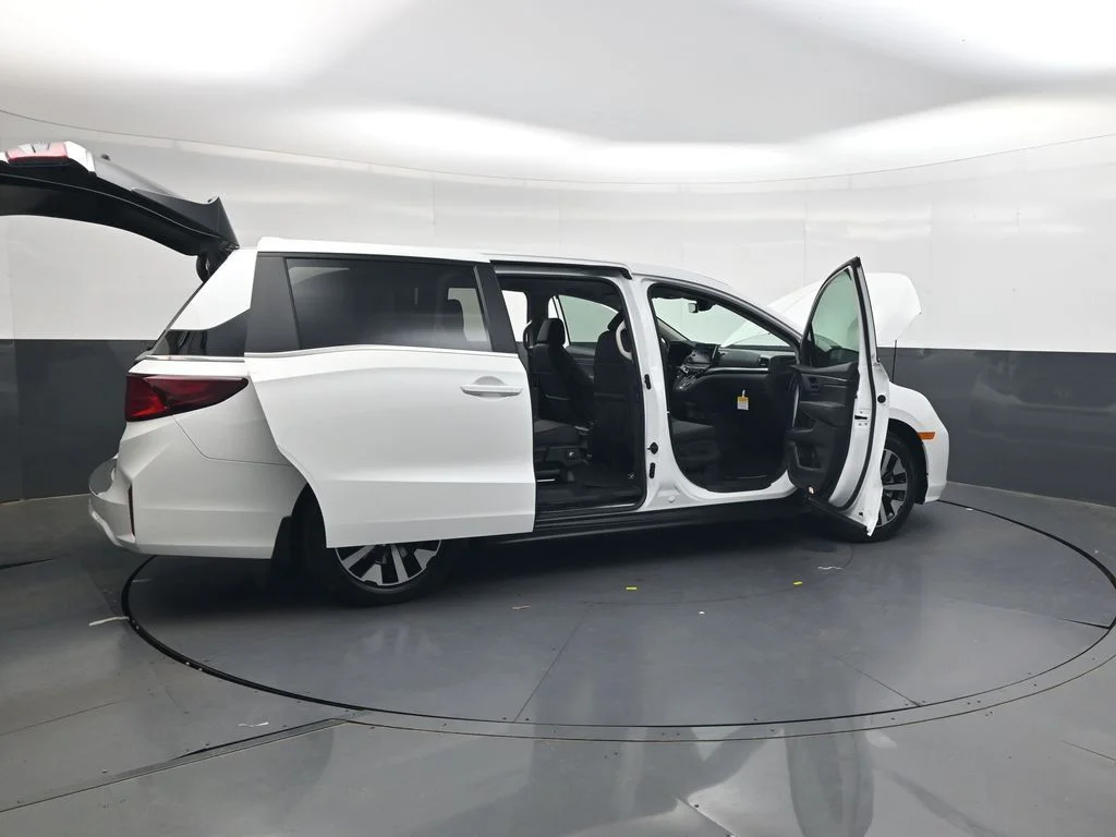 New 2026 Platinum White Pearl Honda EX-L image 35