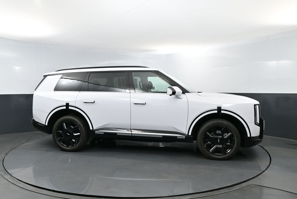 New 2027 Glacial White Pearl Kia SX image 4