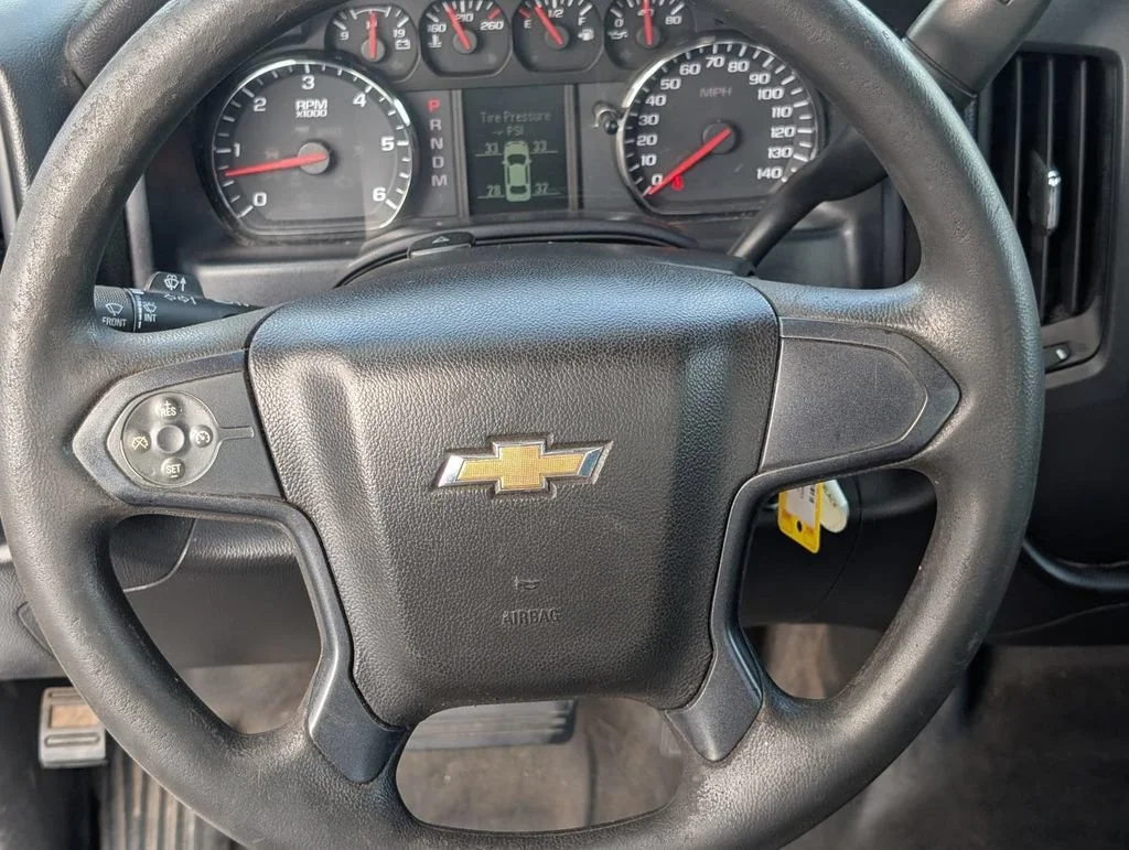Used 2015 SUMMIT WHITE Chevrolet Work Truck image 14