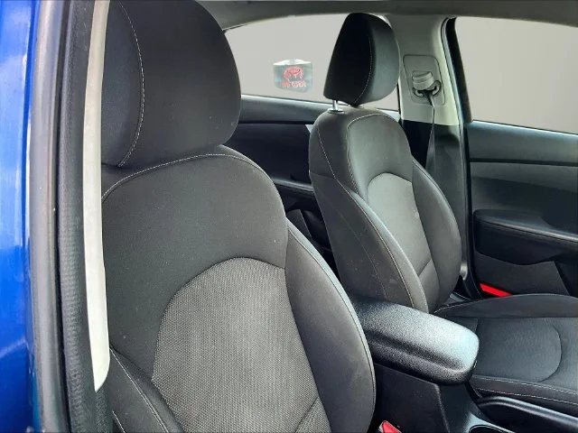 Used 2023 Blue Kia LXS image 28