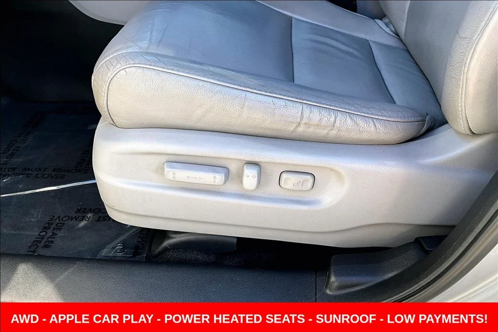Used 2016  Honda EX-L image 44