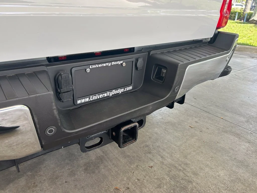 Used 2025 White Ford XL image 22
