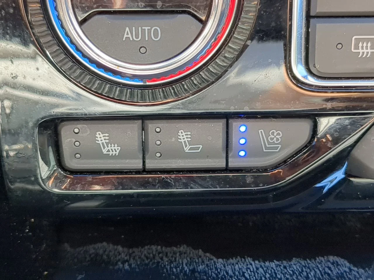 2021 GMC Yukon Denali - Photo 57