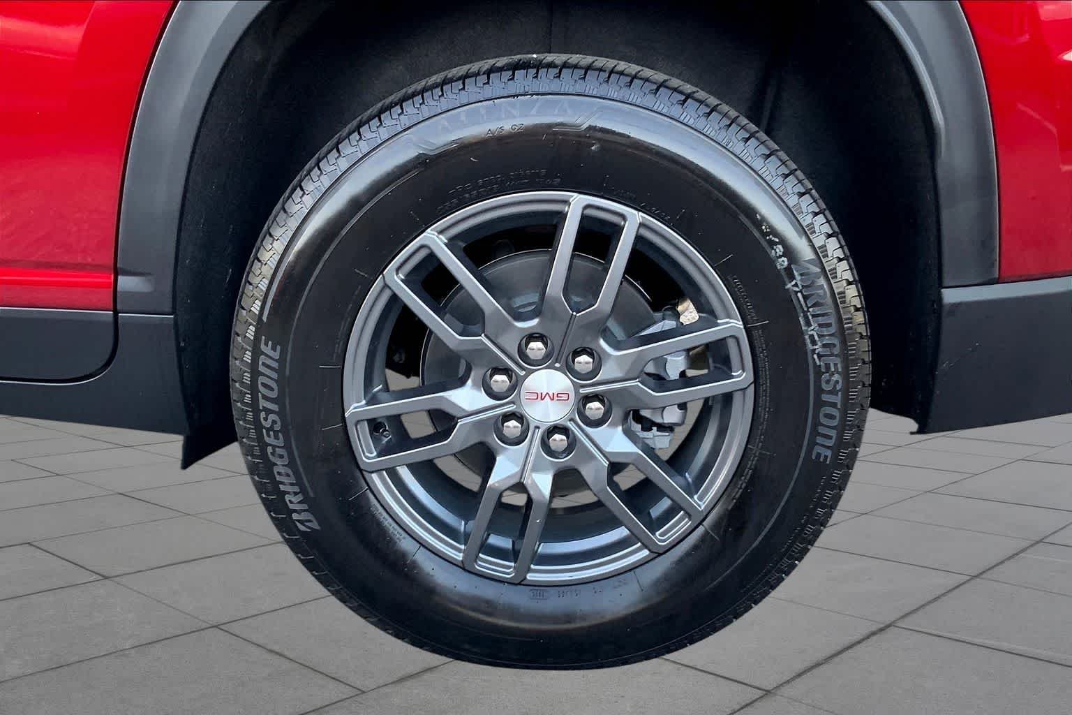 2026 GMC Acadia Elevation - Photo 11