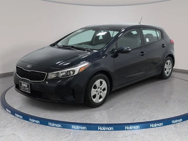 2017 Kia Forte5