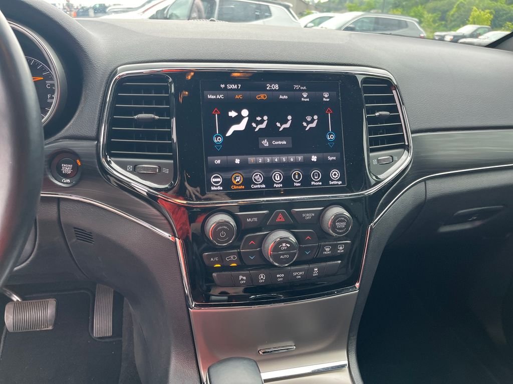 Used 2021 Gray Jeep Limited image 20