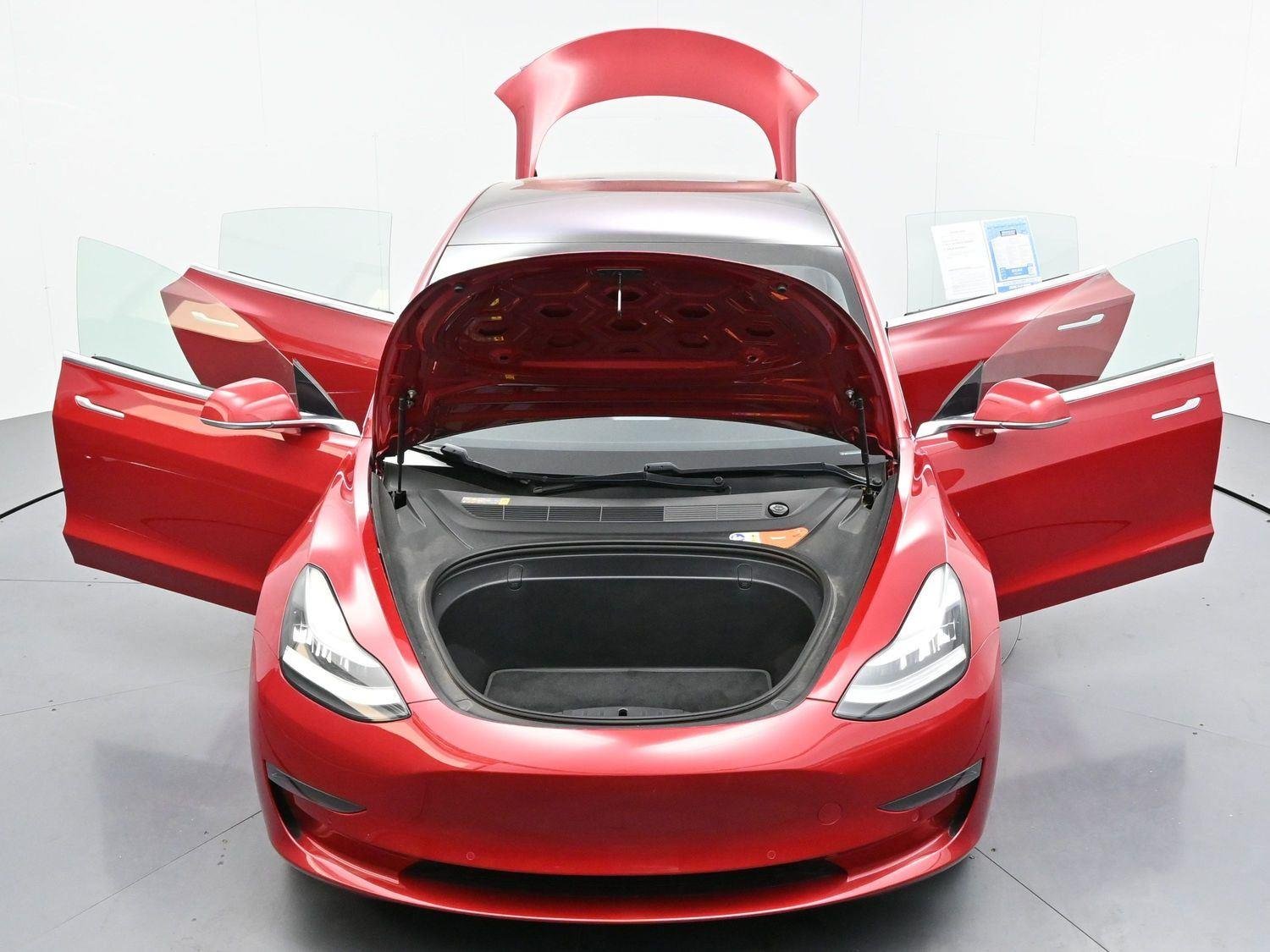 Used 2018 Red Multi-Coat Tesla Long Range Battery image 37