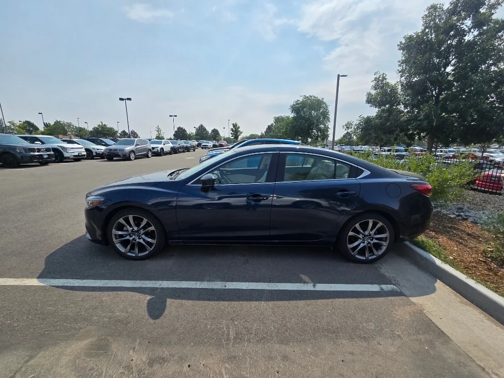Used 2017 Deep Crystal Blue Mazda Grand Touring image 2