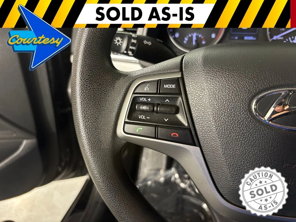 Used 2018 Black Hyundai SEL image 19