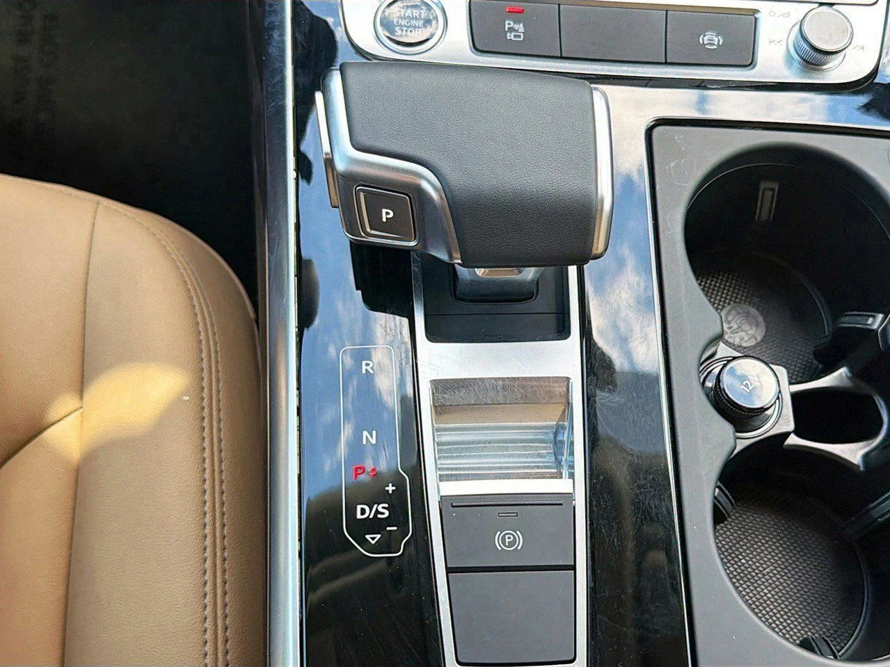 Used 2025 White Audi 55 Premium image 32