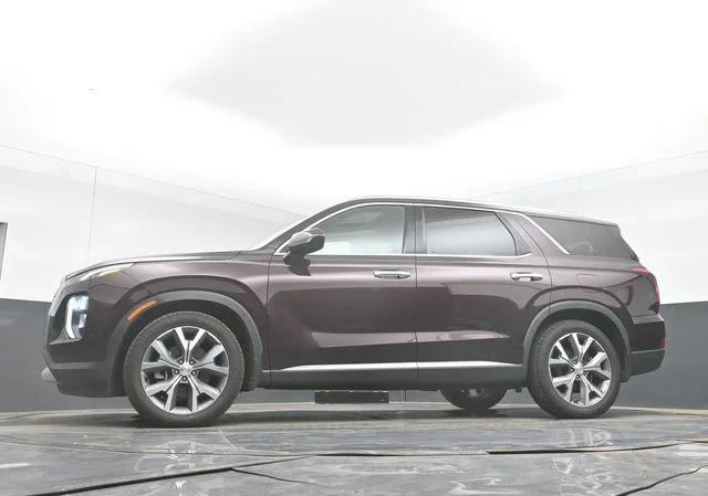 Used 2020 Burgundy Hyundai SEL image 32