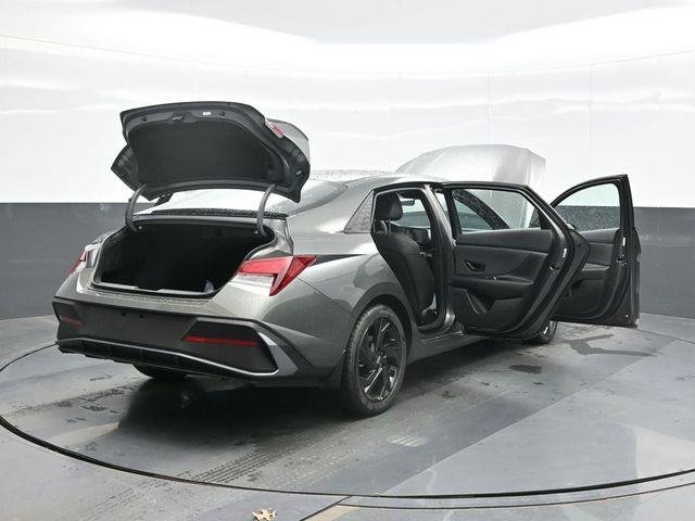 New 2026 Gray Hyundai SEL Sport Plus image 29