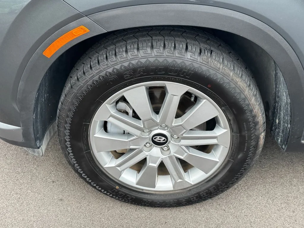 Used 2024 Gray Hyundai SEL image 20