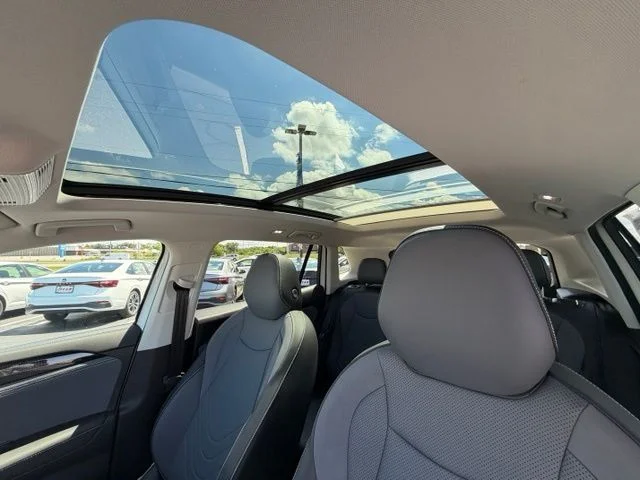 New 2026 White Volkswagen 2.0T SE image 19
